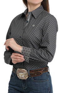 Ladies Cinch Dark Pattern Western Shirt