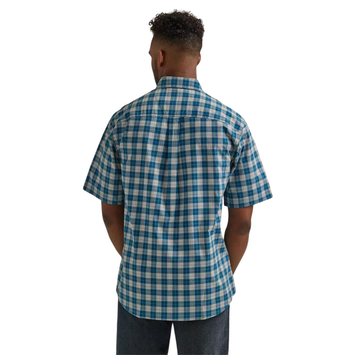 Men's Wrangler Blue Rugged Wear Short Sleeve Shirt