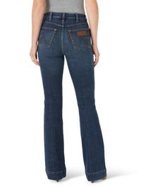 Women's Wrangler Retro Green Jean Sara High Rise Trouser