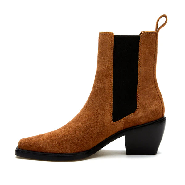 Women's Ellis Chelsea Boot