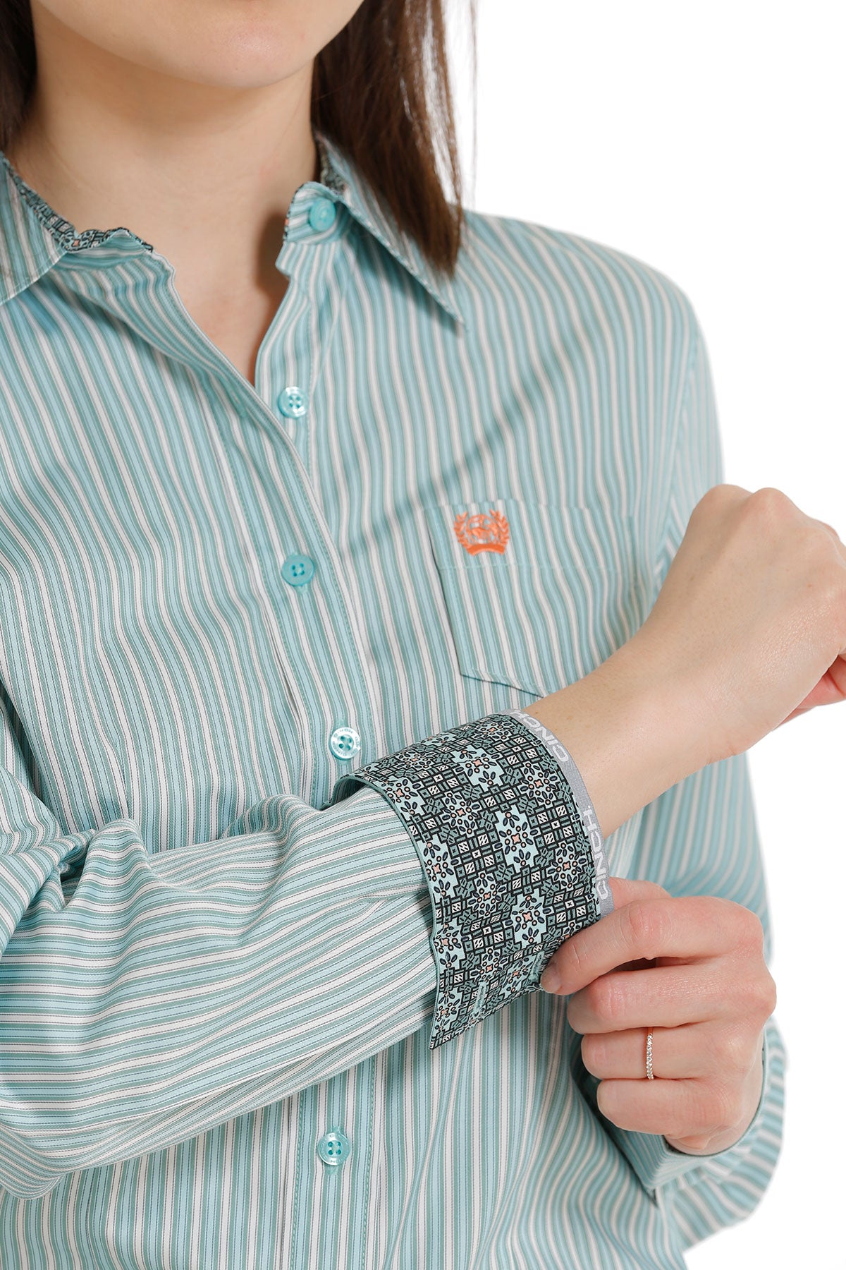 Light blue on sale cinch shirt